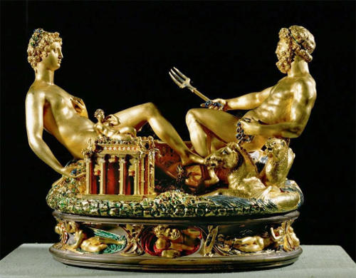 Ювелирная солонка, изготовленная в середине XVI века итальянским художником Бенвенуто Челлини